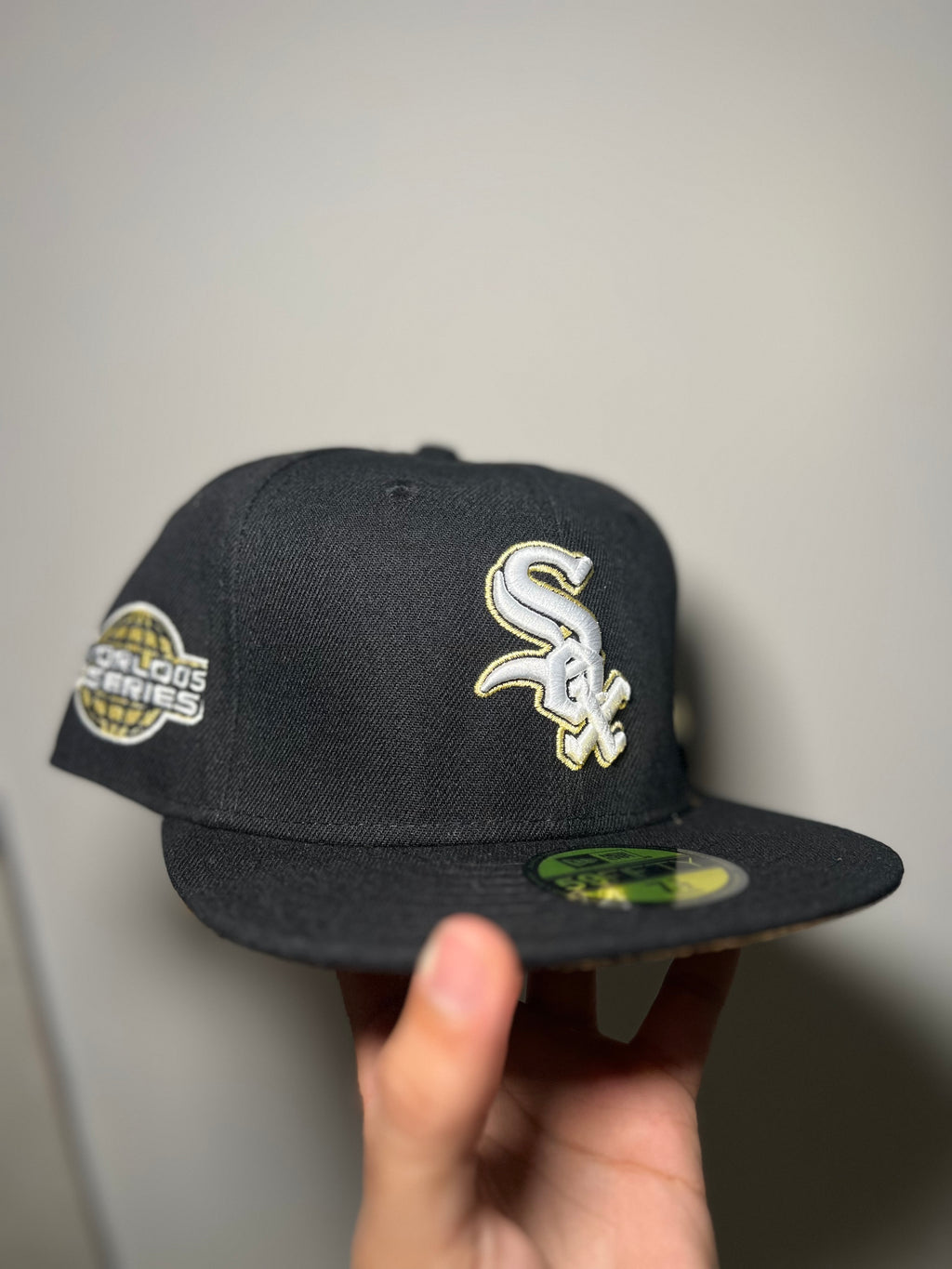 New Era Exclusive 59Fifty Fitted Hat| Black Chicago White Sox World Series Anniversary Edition