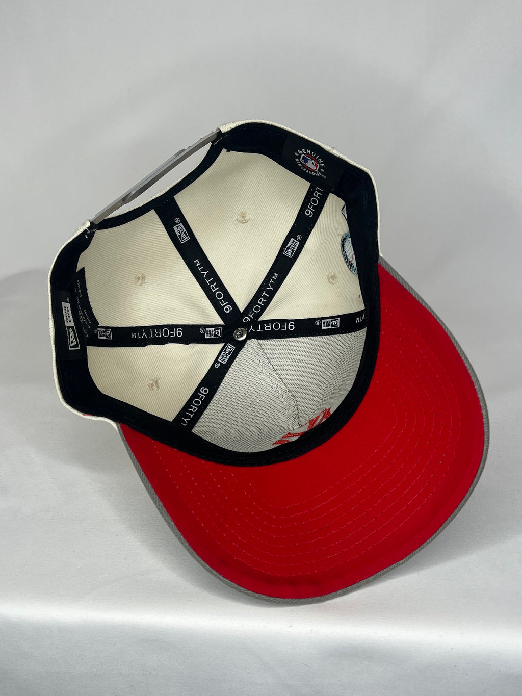 New York Yankees MLB New Era 9Forty A-Frame Snapback 2024 World Series Patch