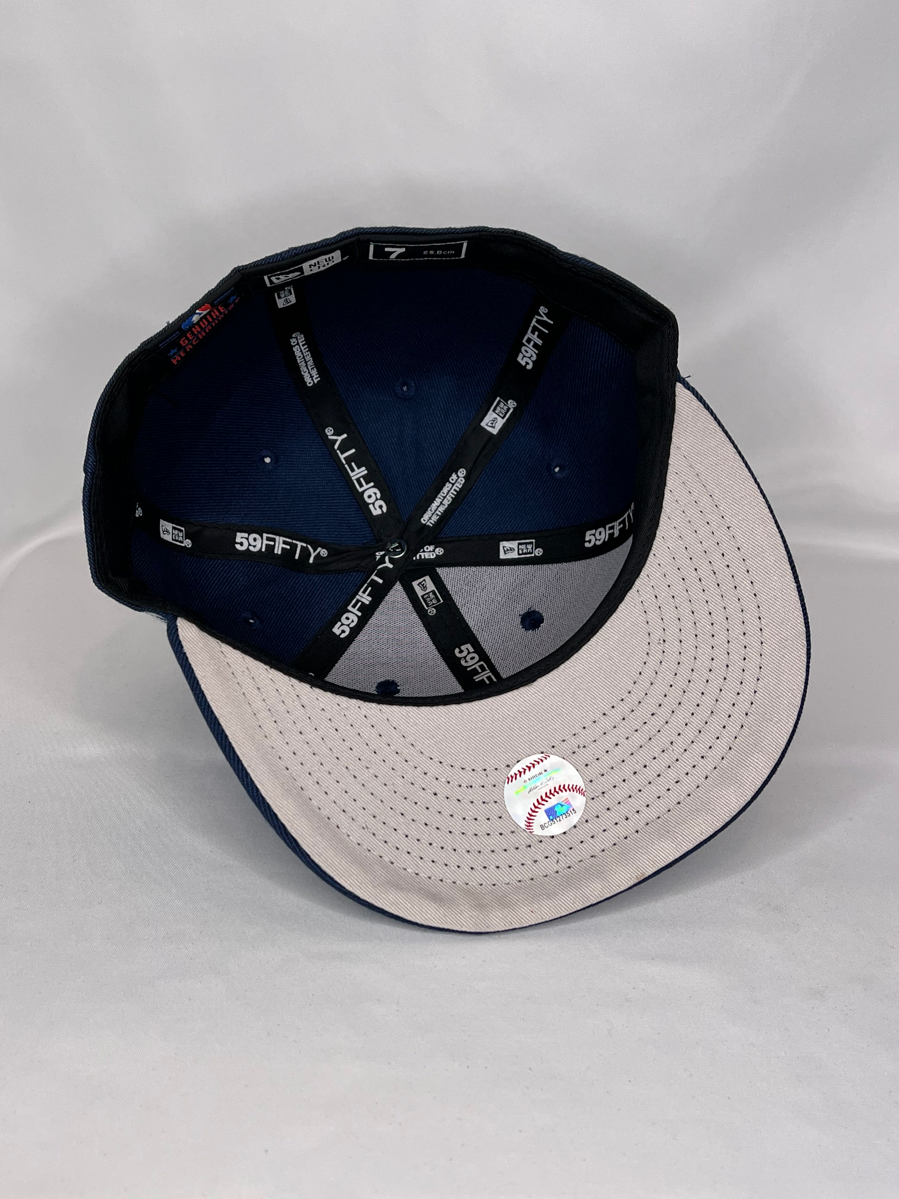 Boston Red Sock MLB New Era 59FIFTY Fitted Hat Navy Blue