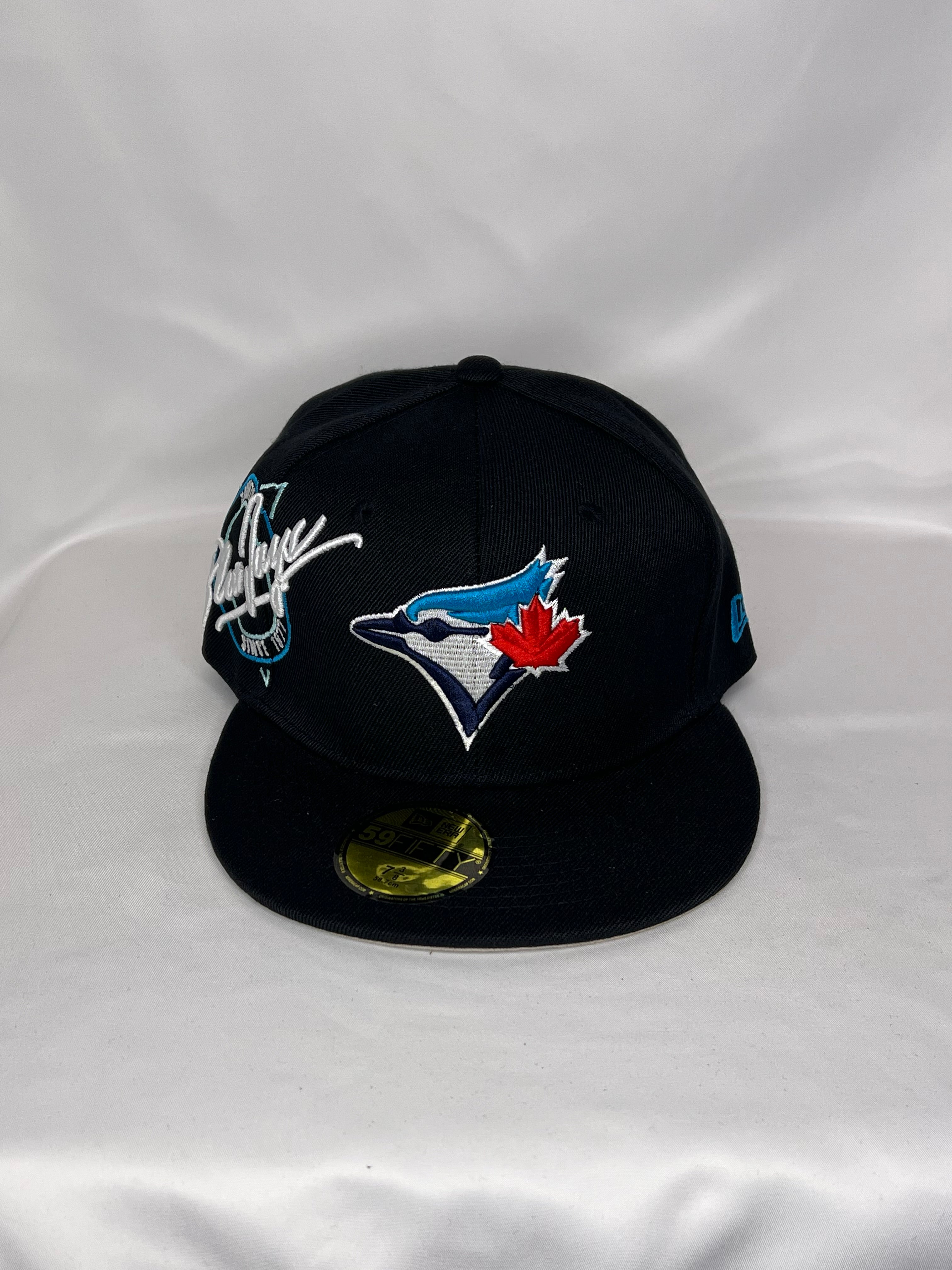 Toronto Blue Jays MLB New Era 59FIFTY Fitted Hat Logo Patch