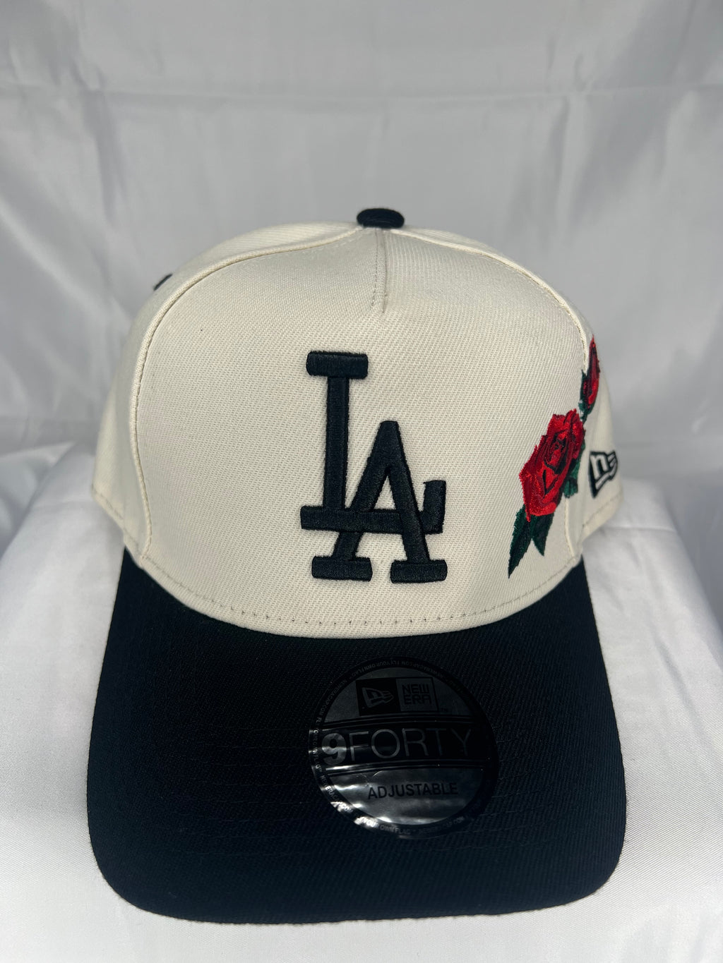 Los Angeles Dodgers MLB New Era 9forty A-Frame - Black & White Rose Edition