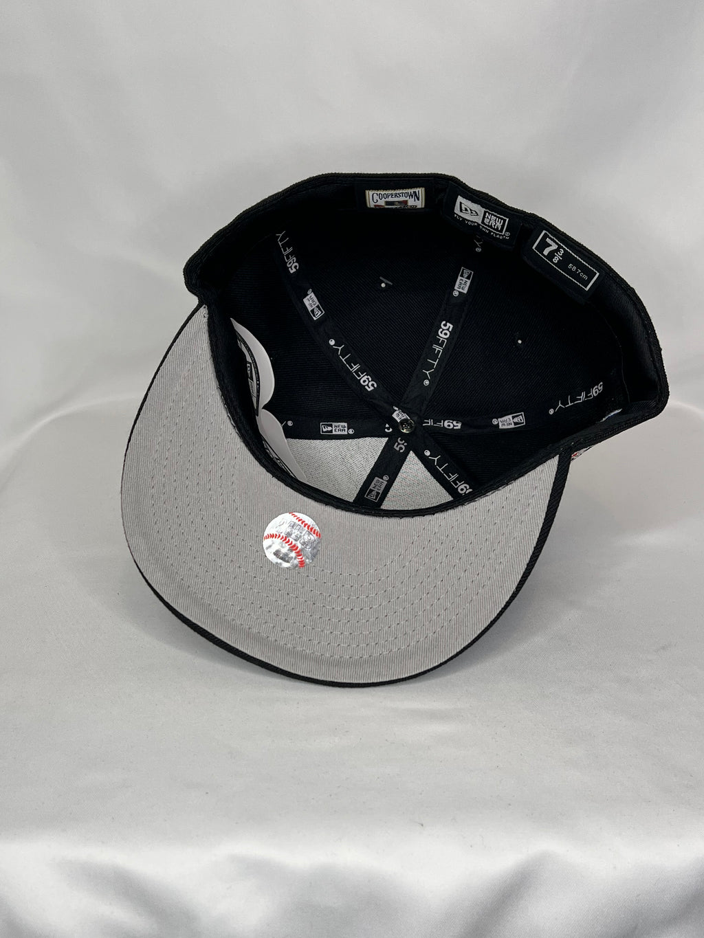 New York Mets MLB New Era 59FIFTY Fitted Hat 2000 Subway Series