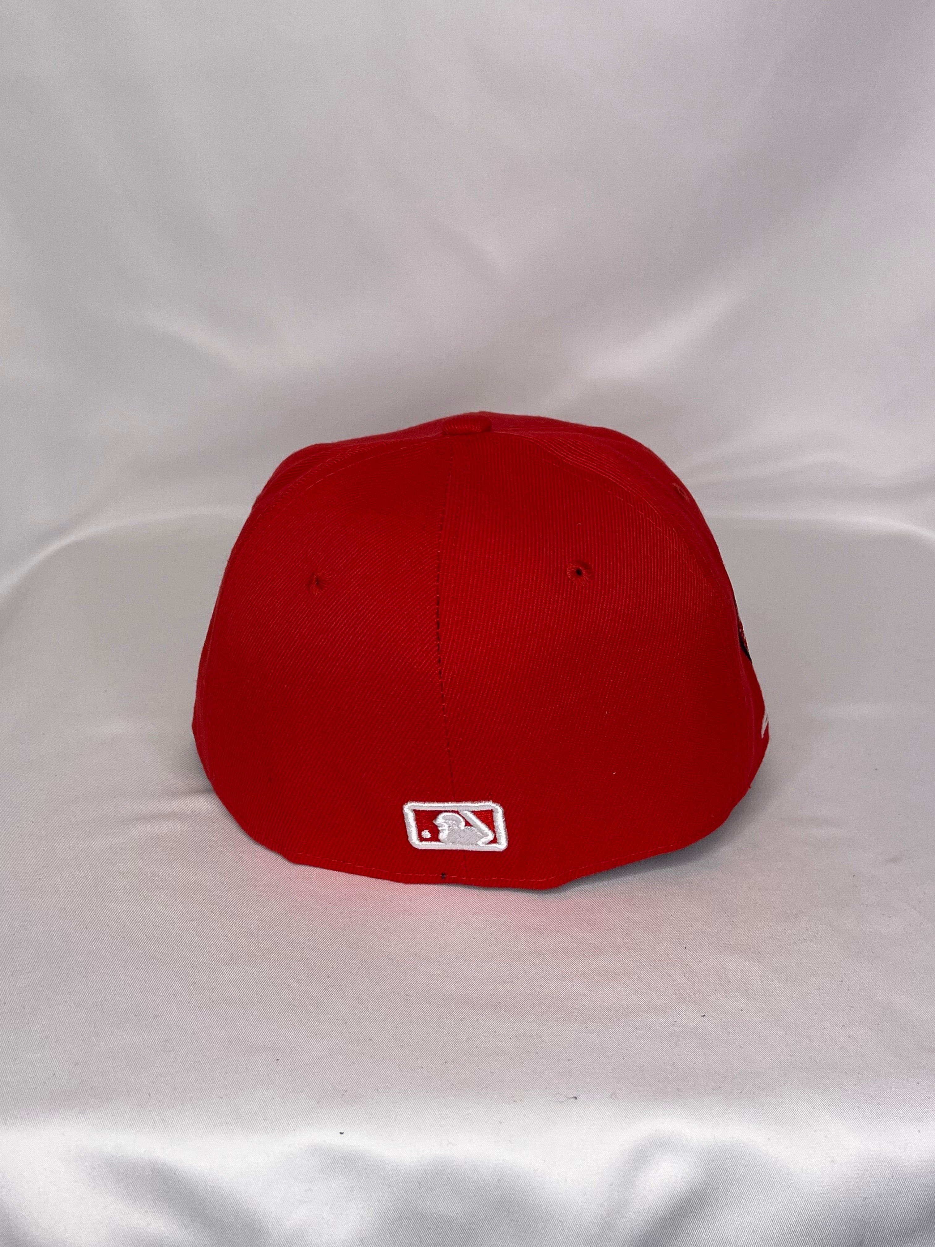 Los Angeles Angels MLB New Era 59FIFTY Fitted Hat 2002 Logo Patch