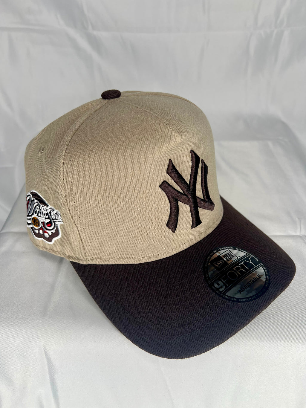 New York Yankee New Era 9Forty A-Frame MLB Snapback ‘98 World Series Patch