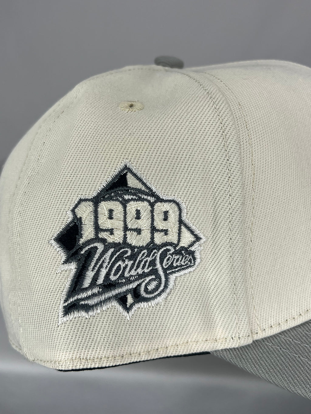 New York Yankees MLB New Era 9Forty A-Frame Snapback 1999 World Series Patch