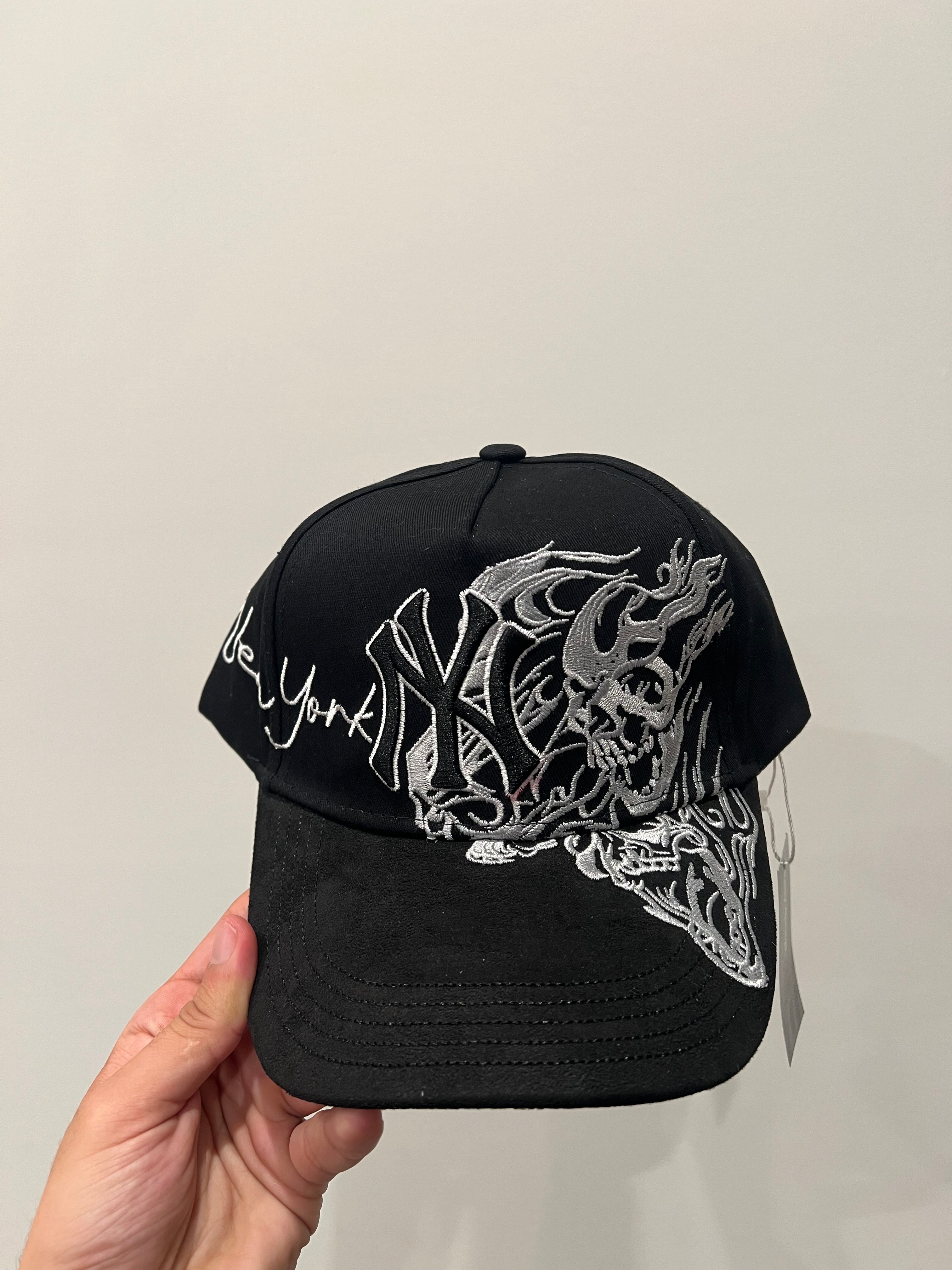 Dandy Hats New York Black Three Skulls Edition