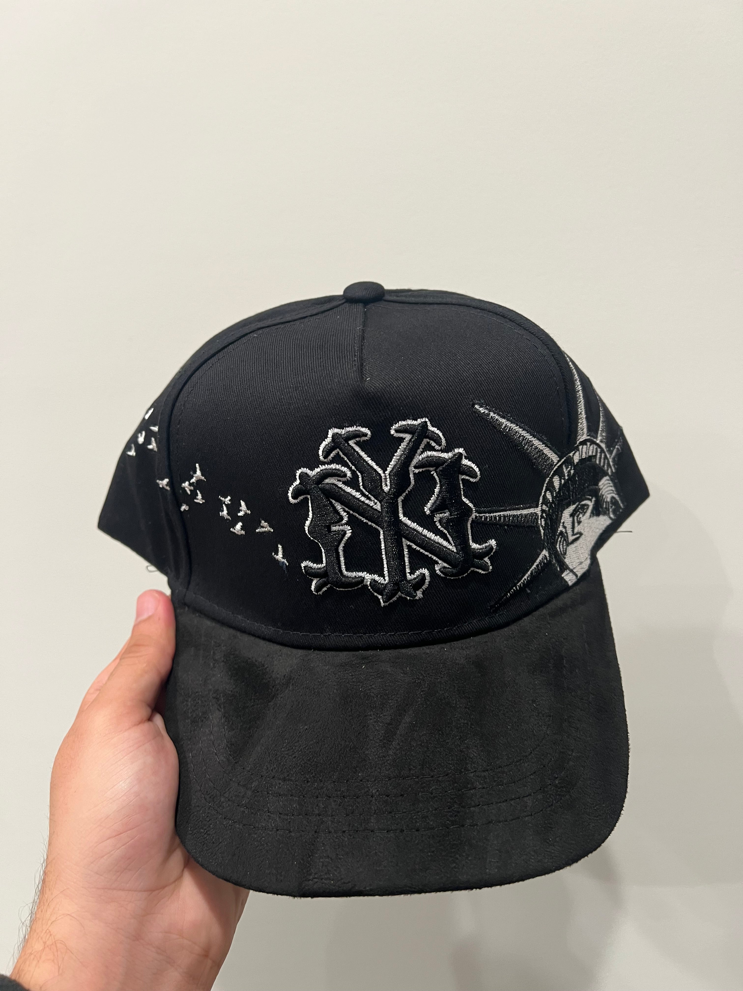 Dandy Hats I Love NY Cap G5 Black And White Edition