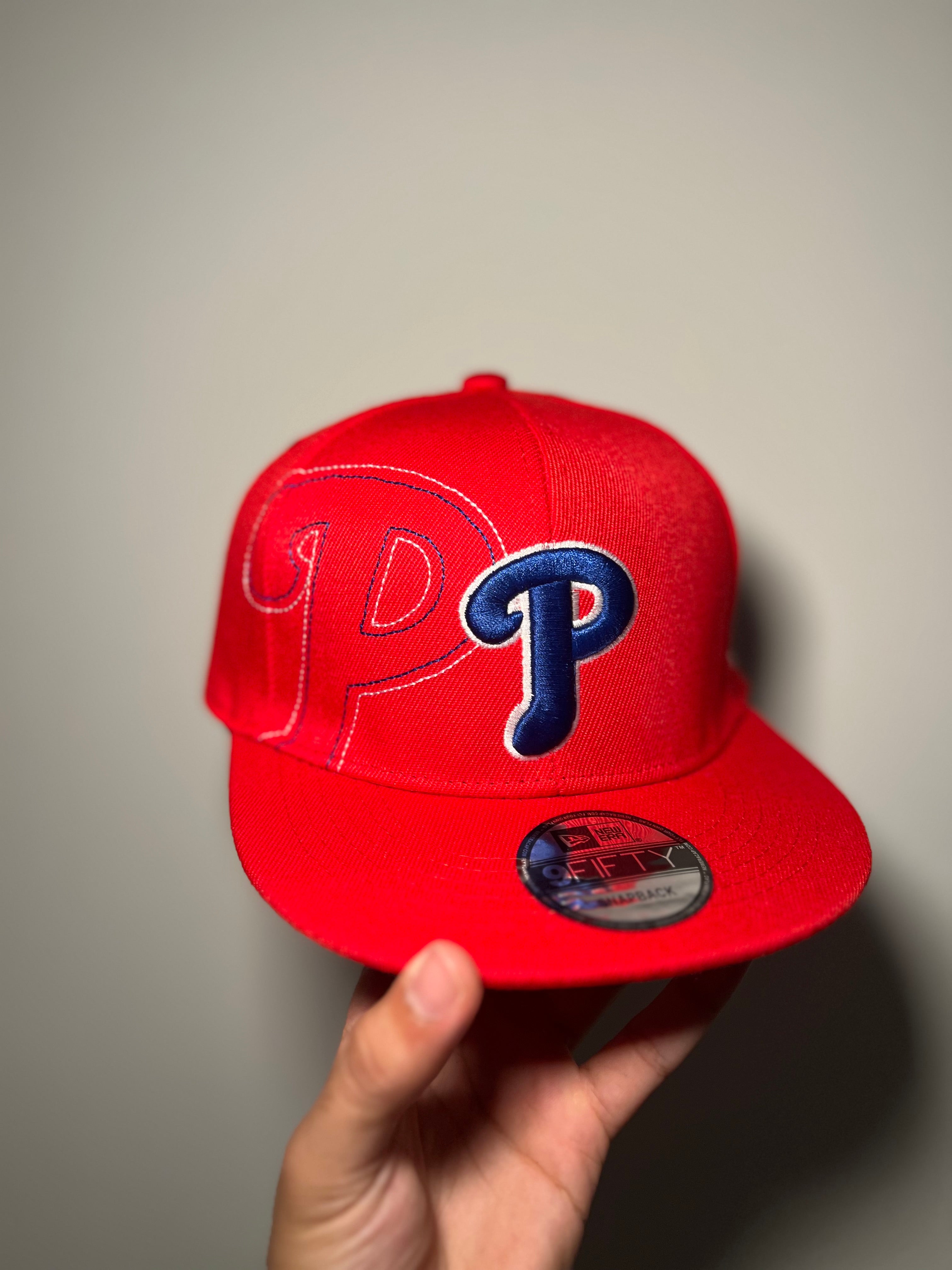 New Era Exclusive 9Fifty Snapback | Red Philadelphia Phillies Edition