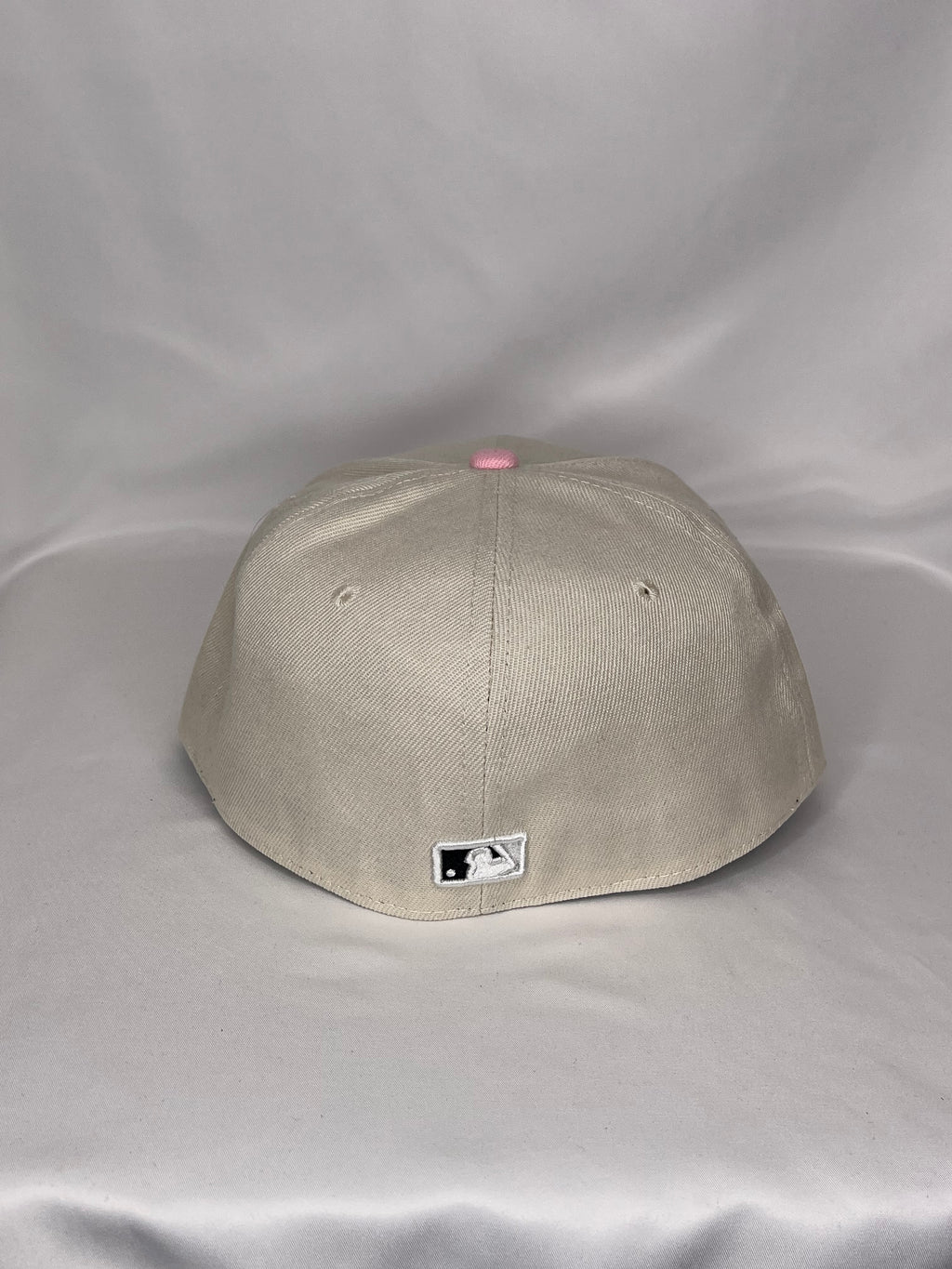 New York Yankees MLB New Era 59FIFTY Fitted Hat Pink Yankees Patch