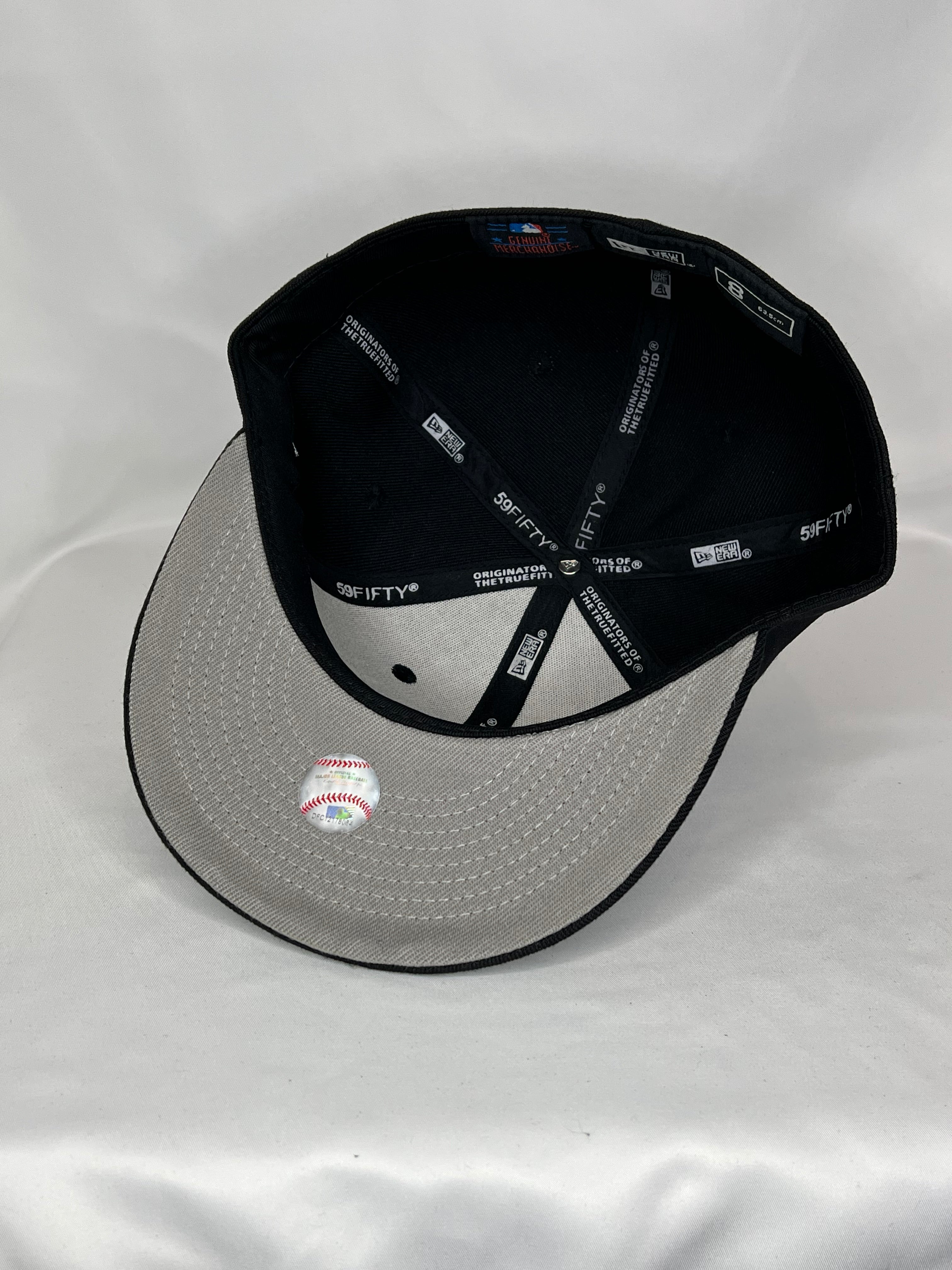 New York Yankees MLB New Era 59FIFTY Fitted Hat Black & White