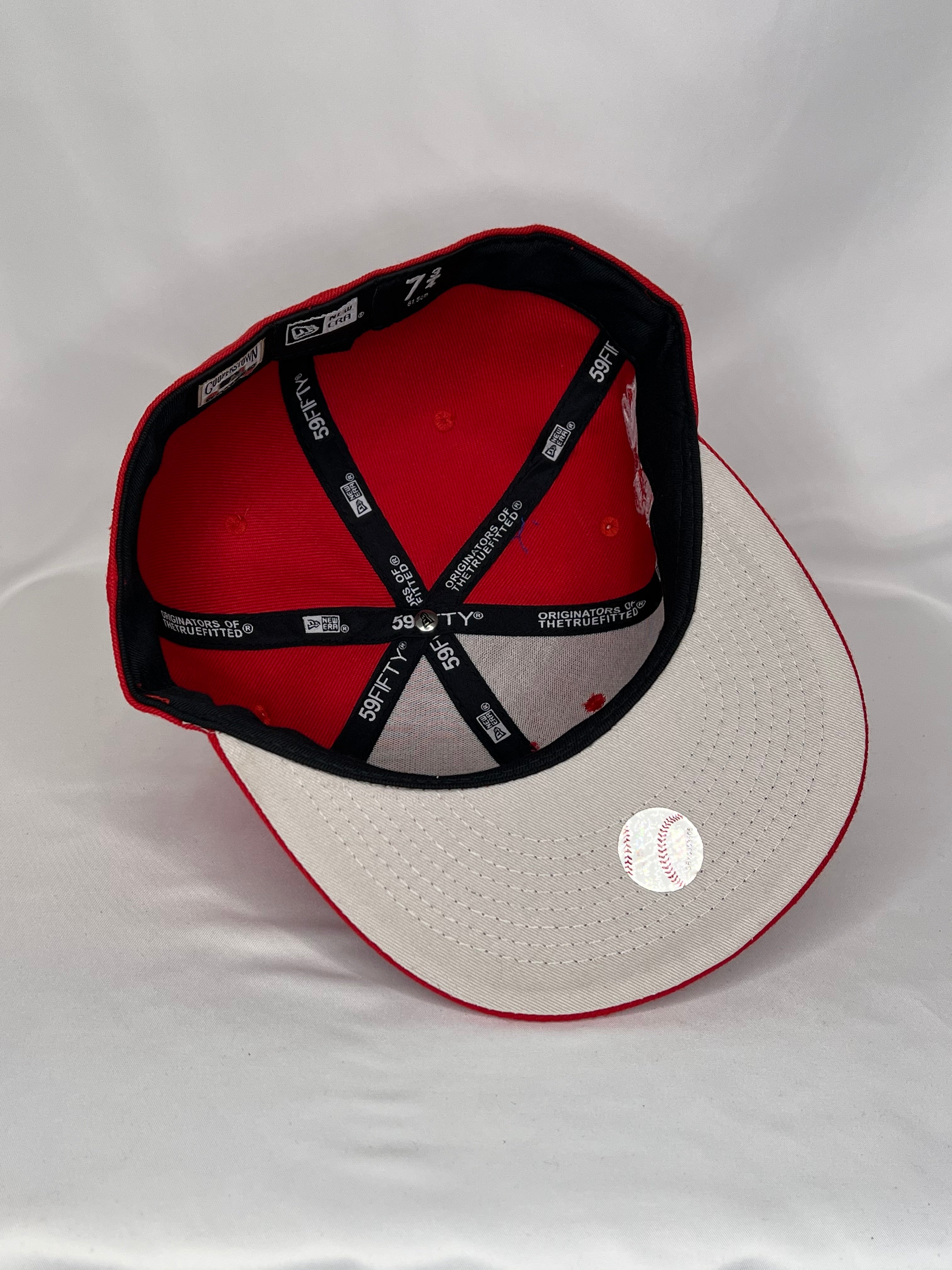New York Yankees MLB New Era 59FIFTY Fitted Hat 1999 World Series Patch