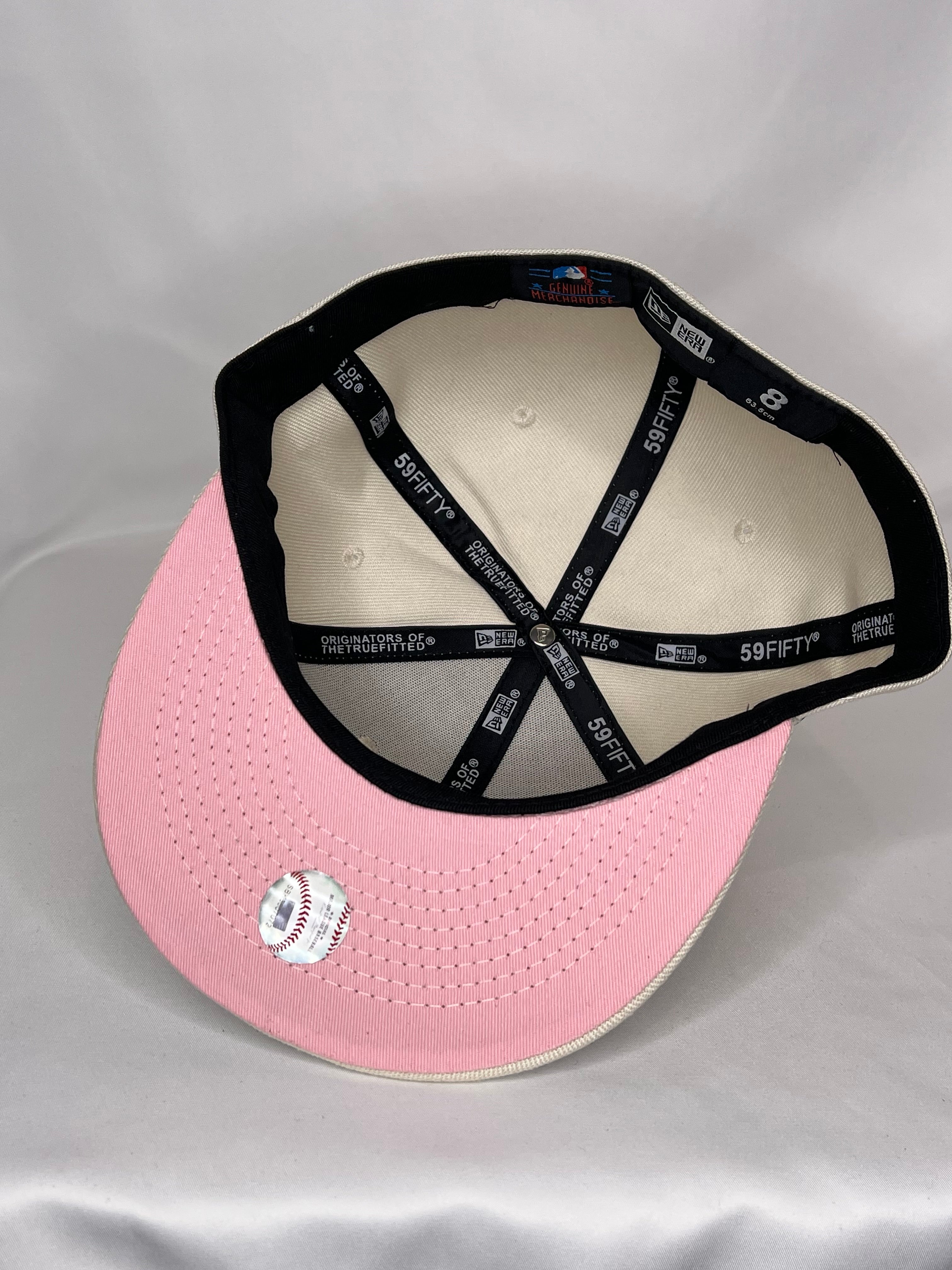 New York Yankees MLB New Era 59FIFTY Fitted Hat Pink Yankees Patch