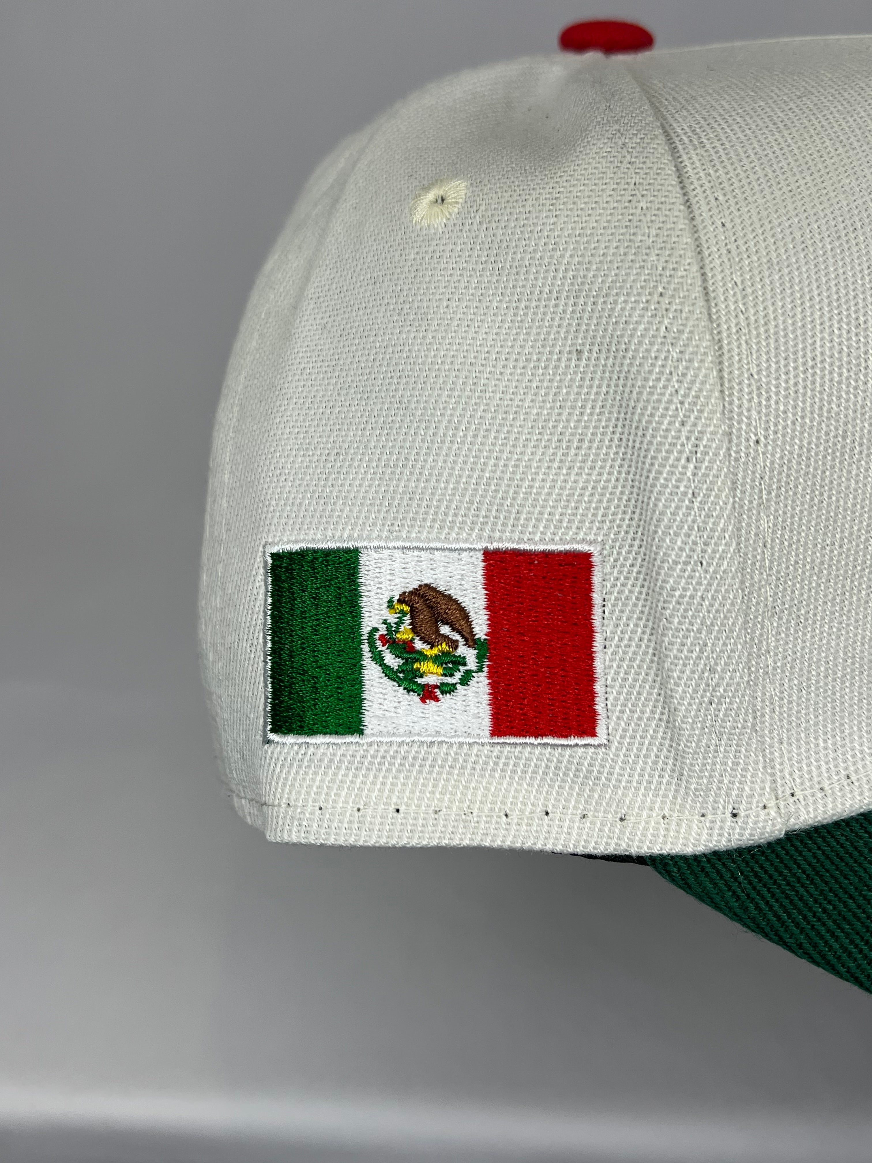 Mexico MLB New Era 9Forty A-Frame Snapback Mexico Flag Patch  & Star Emblem