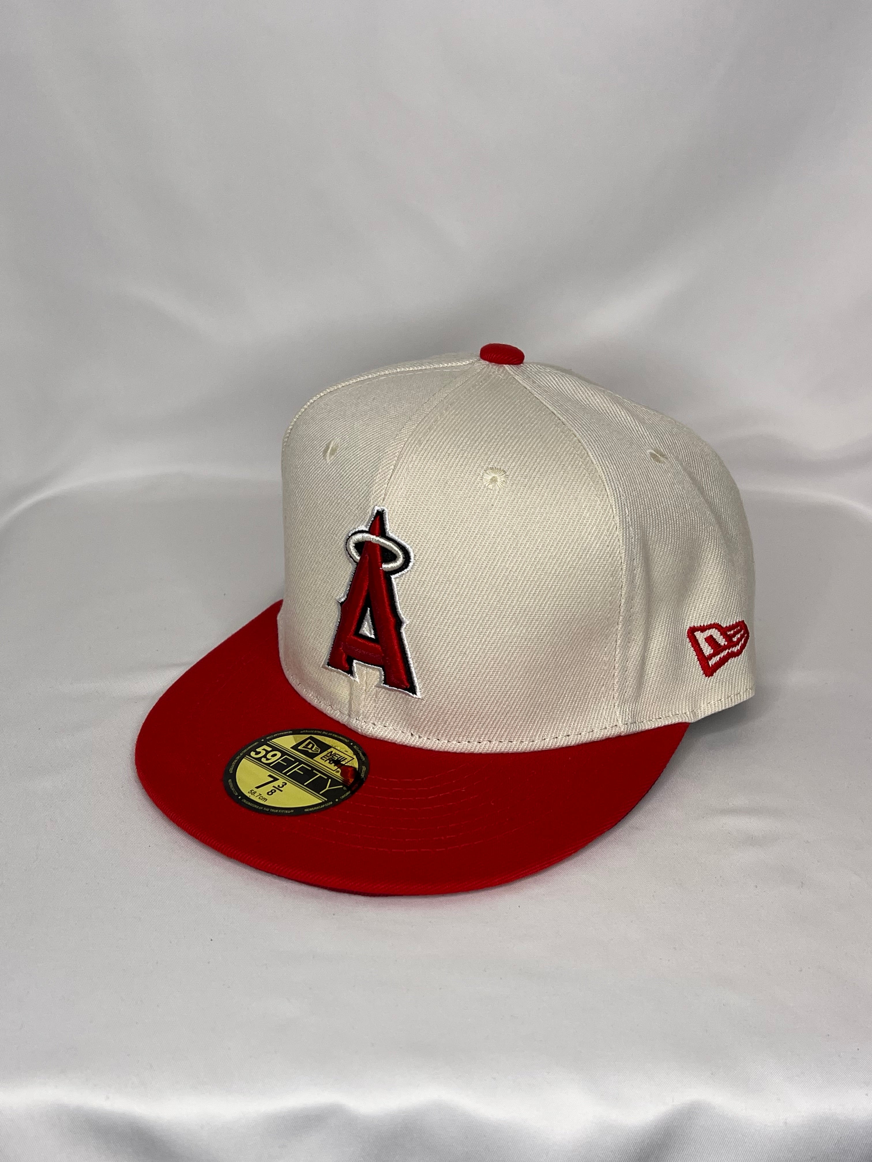Los Angeles Angels MLB New Era 59FIFTY Fitted Hat 2002 World Series Patch