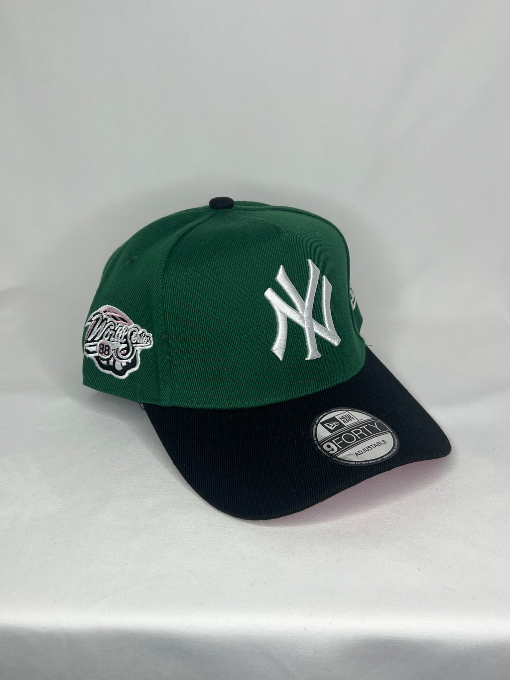 New York Yankees MLB New Era 9Forty A-Frame Snapback 1998 World Series Patch