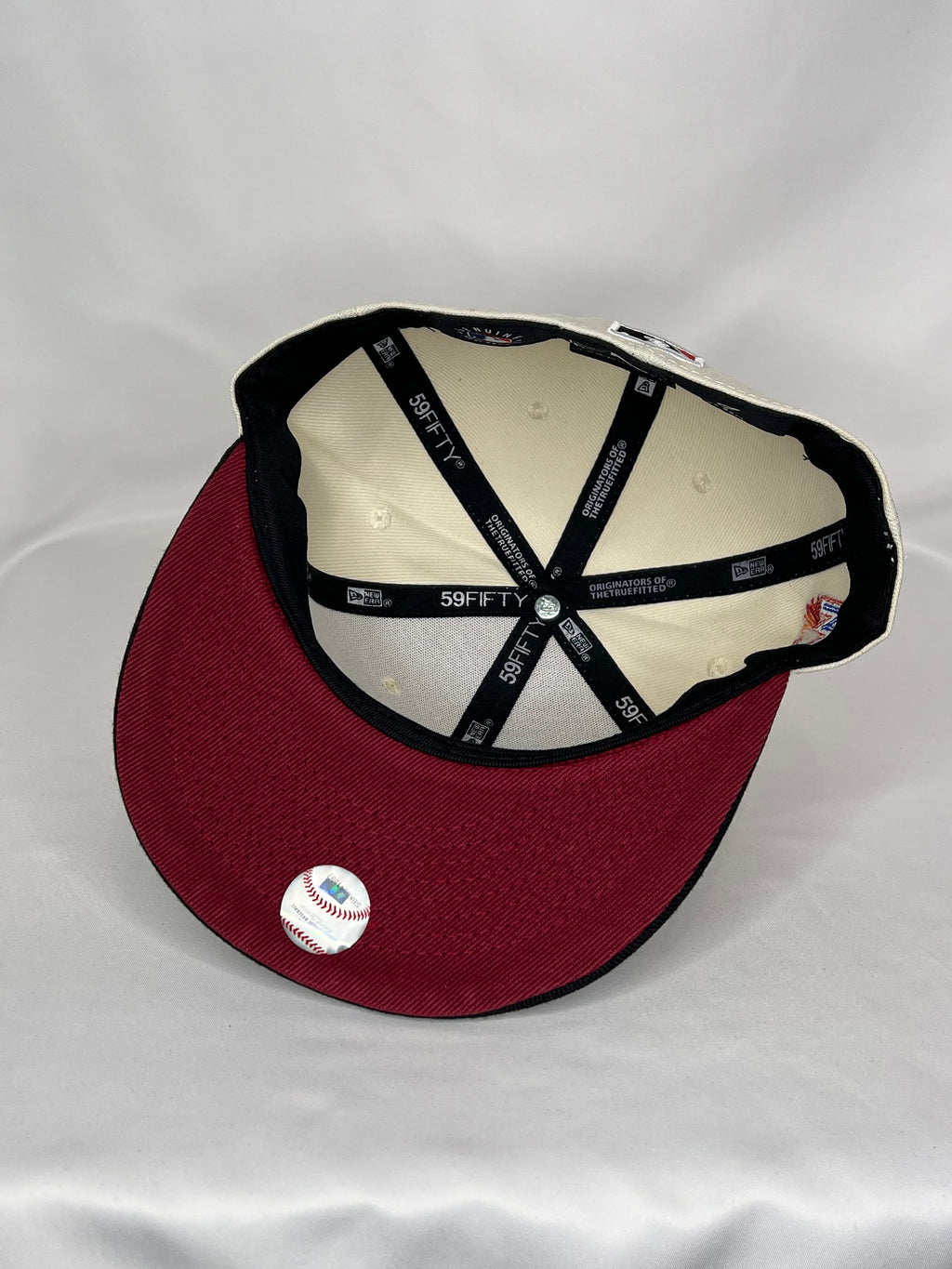 Pittsburgh Pirates MLB New Era 59FIFTY Fitted Hat 76th World Series Patch
