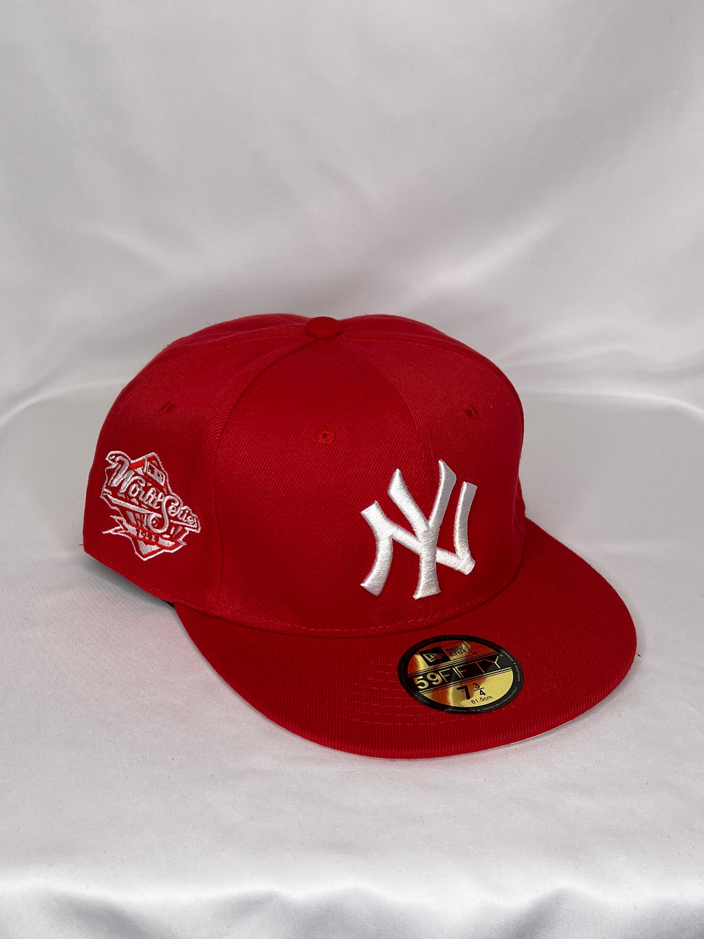 New York Yankees MLB New Era 59FIFTY Fitted Hat 1999 World Series Patch
