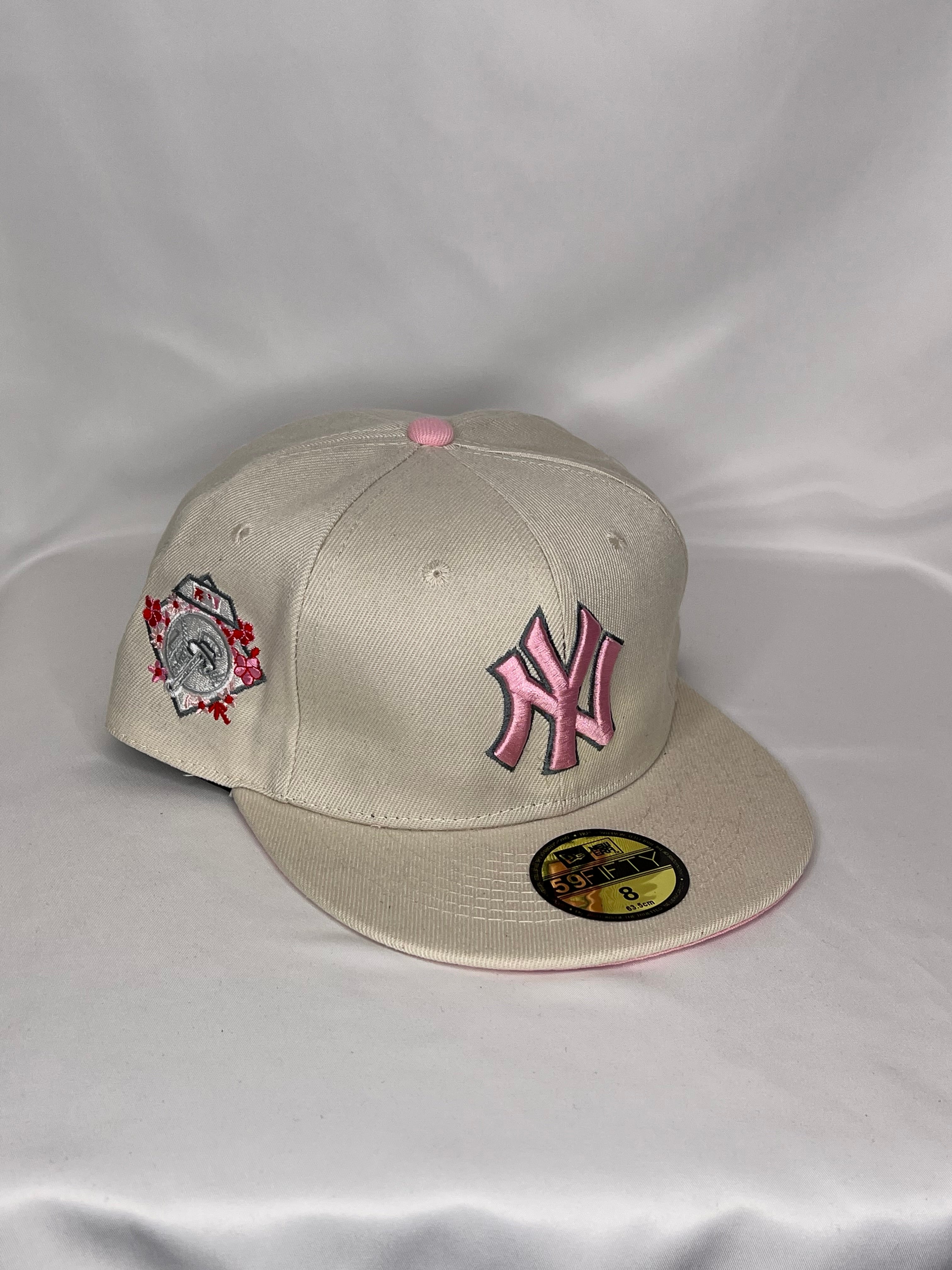 New York Yankees MLB New Era 59FIFTY Fitted Hat Pink Yankees Patch
