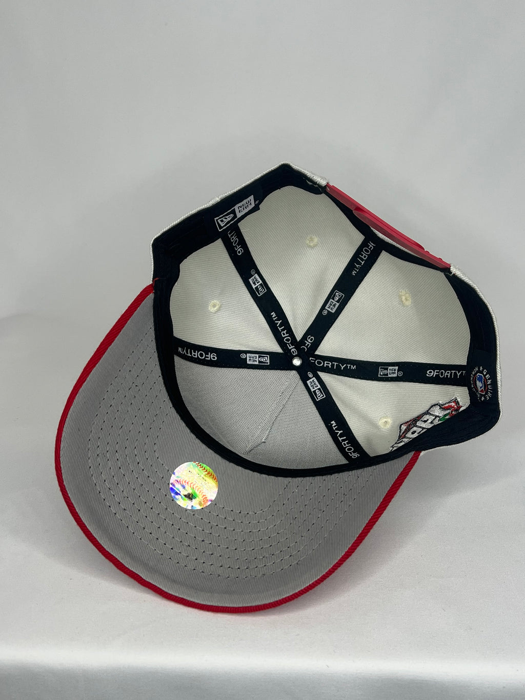New York Yankees MLB New Era 9Forty A-Frame Snapback 1999 World Series Patch Rose Edition