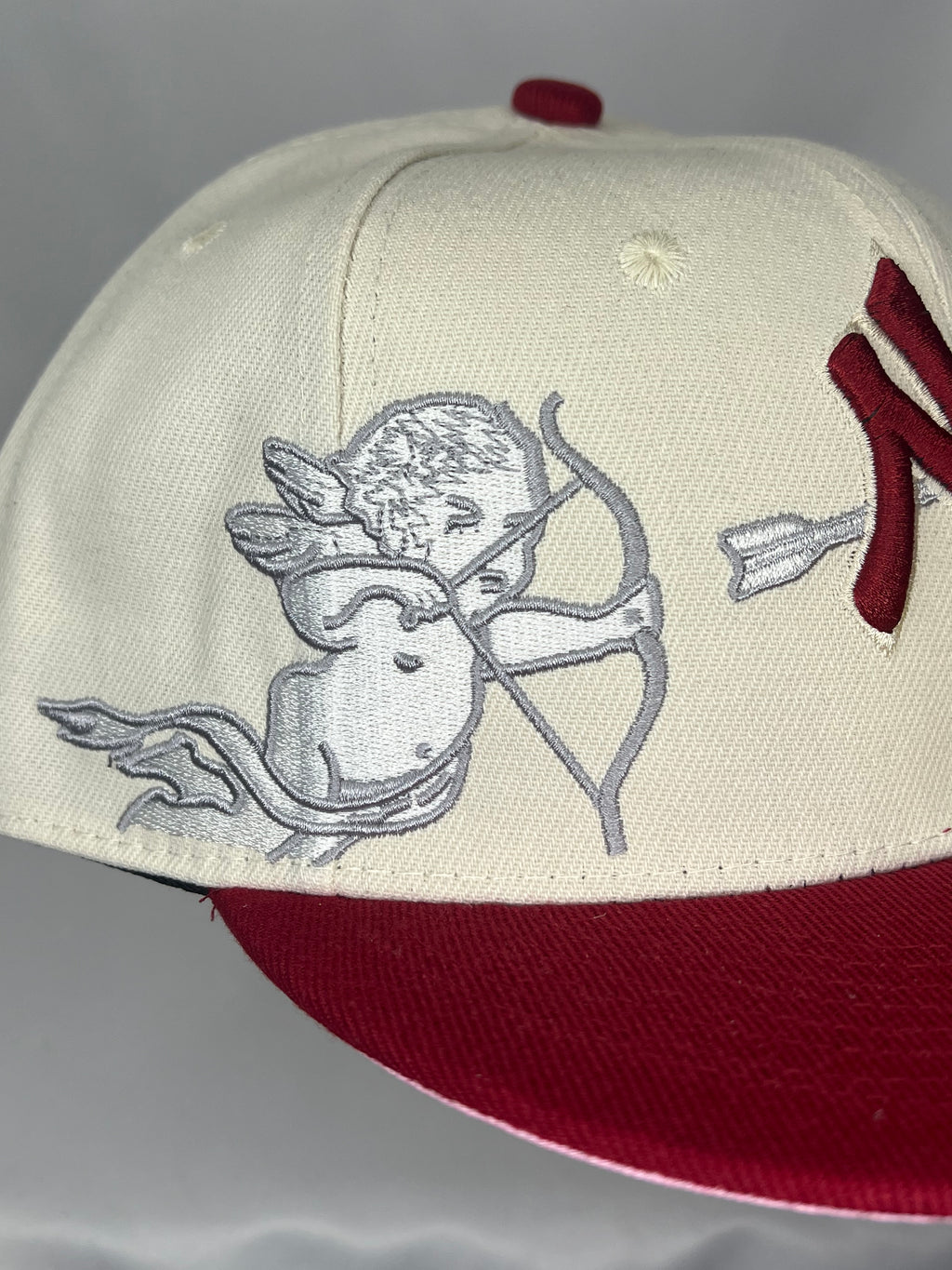 New York Yankees MLB New Era 59FIFTY Fitted Hat Cupid Patch